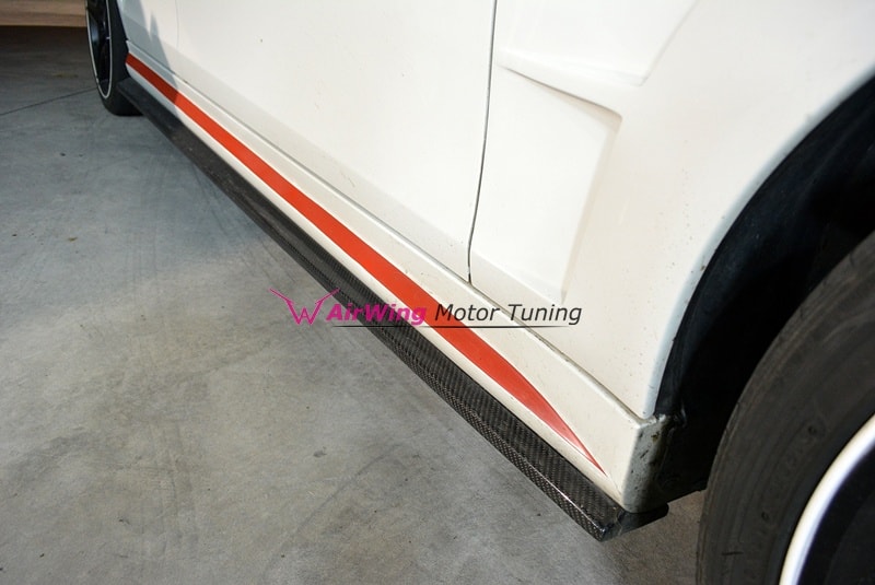 W204 – Revo style Carbon Side Skirt Splitter 03